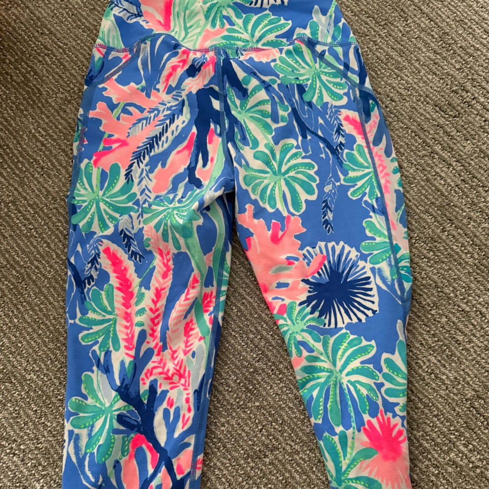 Lilly Pulitzer Blue and Pink Tropical Kids Leggings